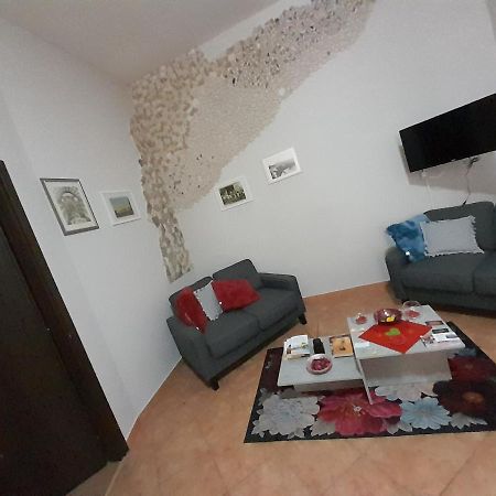 Apartamento Dimora Donna Carmela Nápoles Exterior foto