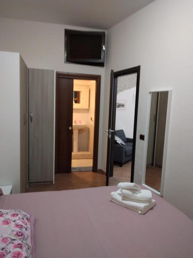 Apartamento Dimora Donna Carmela Nápoles Exterior foto