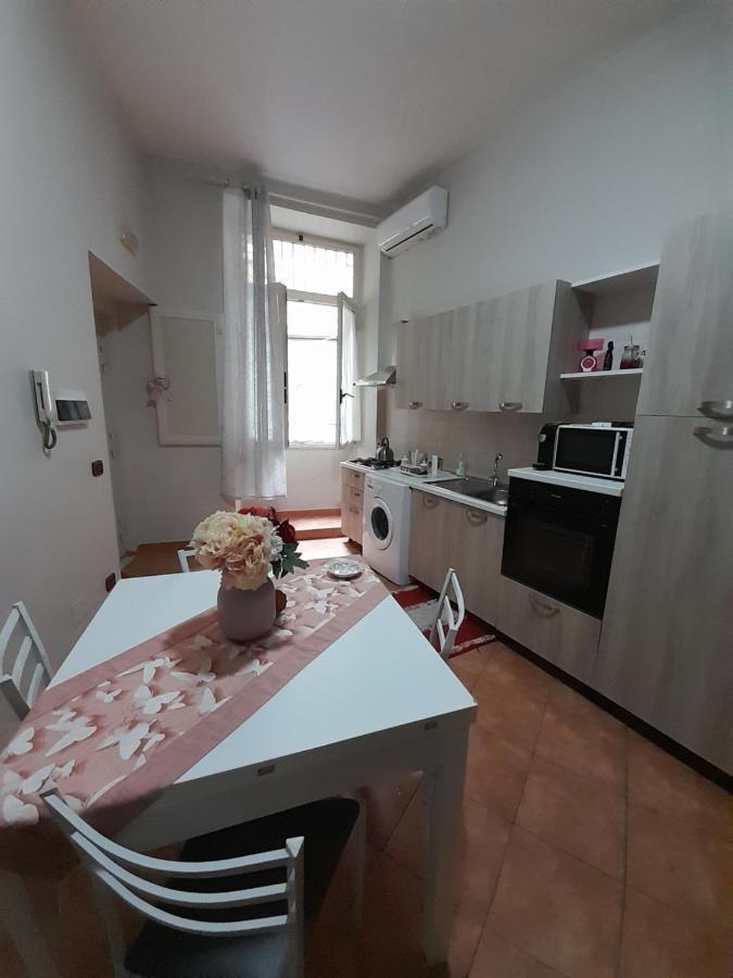 Apartamento Dimora Donna Carmela Nápoles Exterior foto
