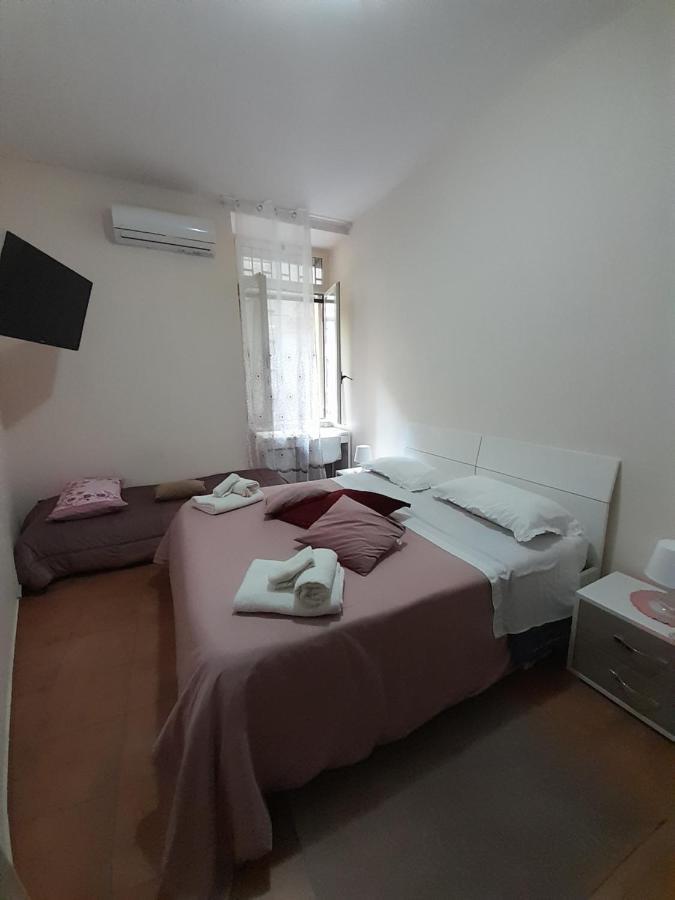 Apartamento Dimora Donna Carmela Nápoles Exterior foto