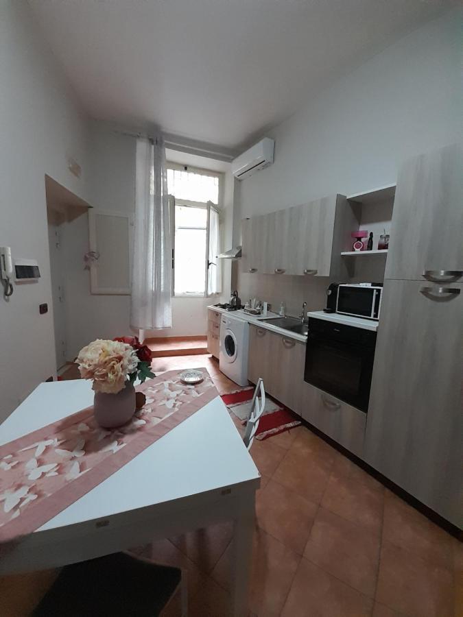Apartamento Dimora Donna Carmela Nápoles Exterior foto